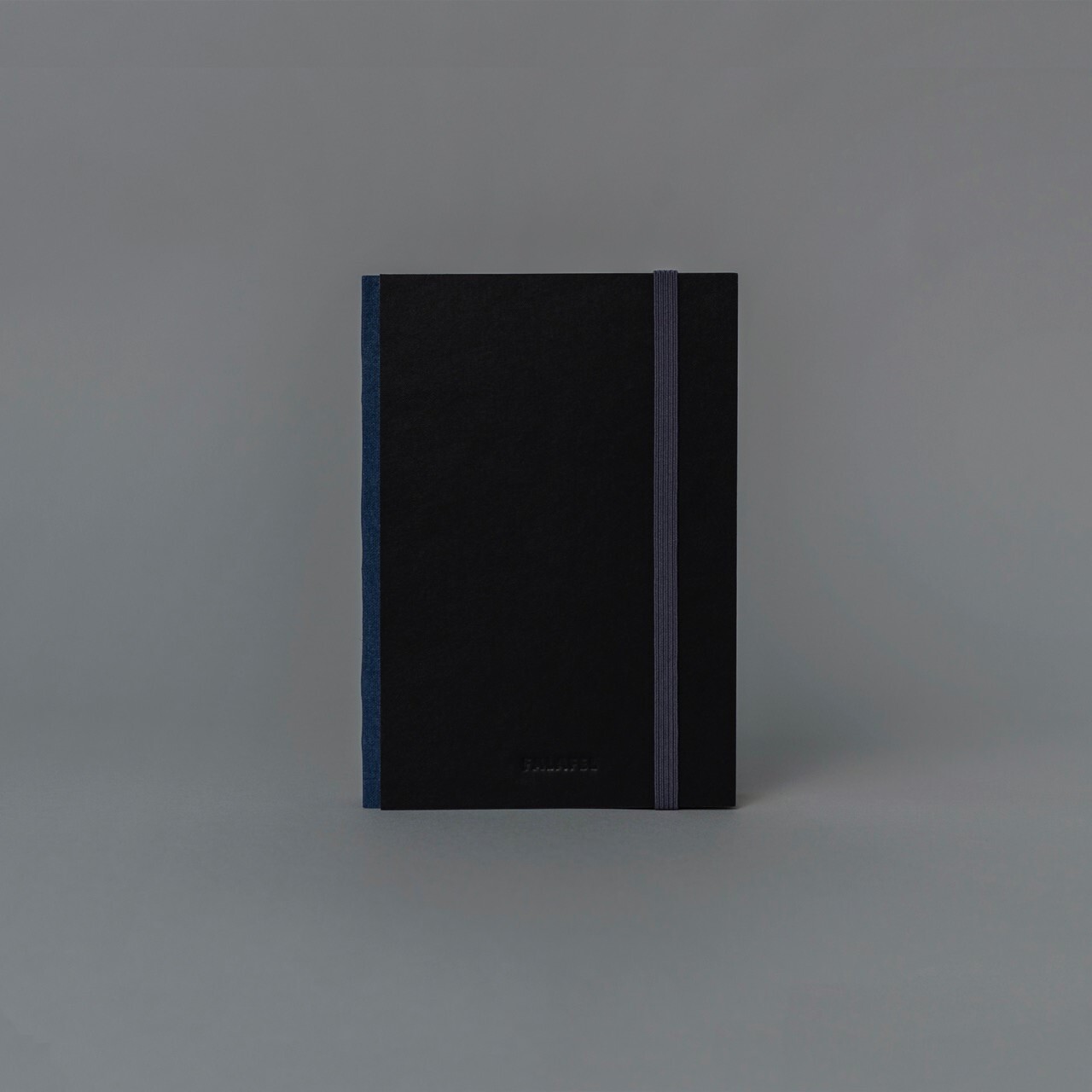 Скетчбук для графики в твёрдой обложке Falafel Black A6