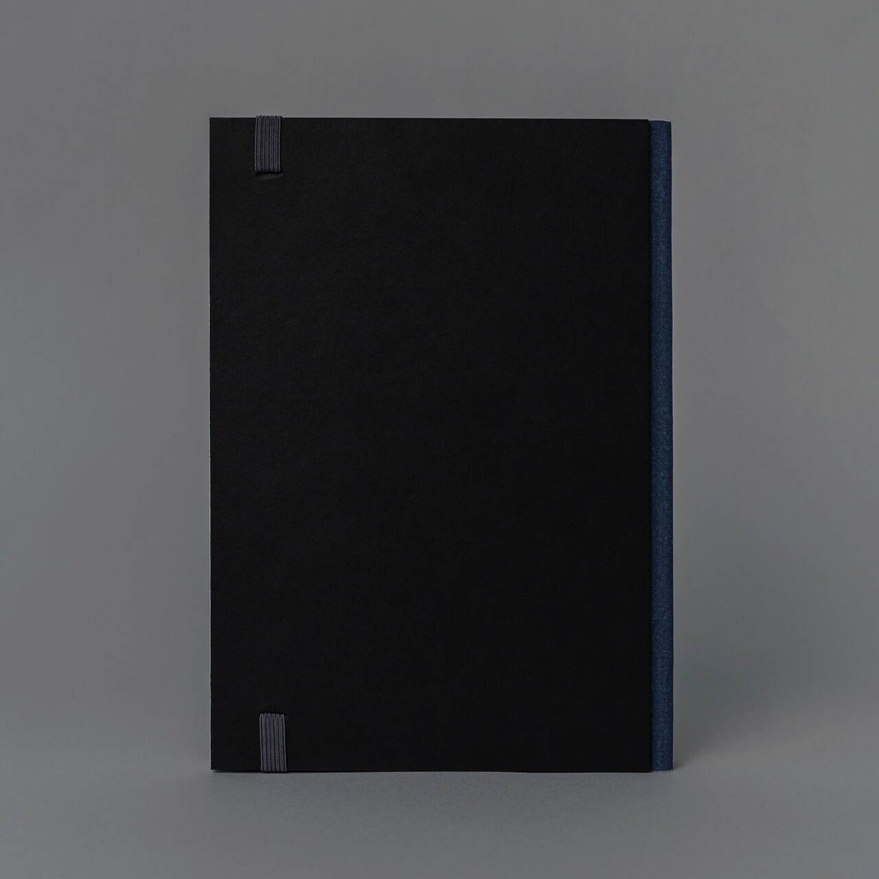 Скетчбук для графики в твёрдой обложке Falafel Black A6