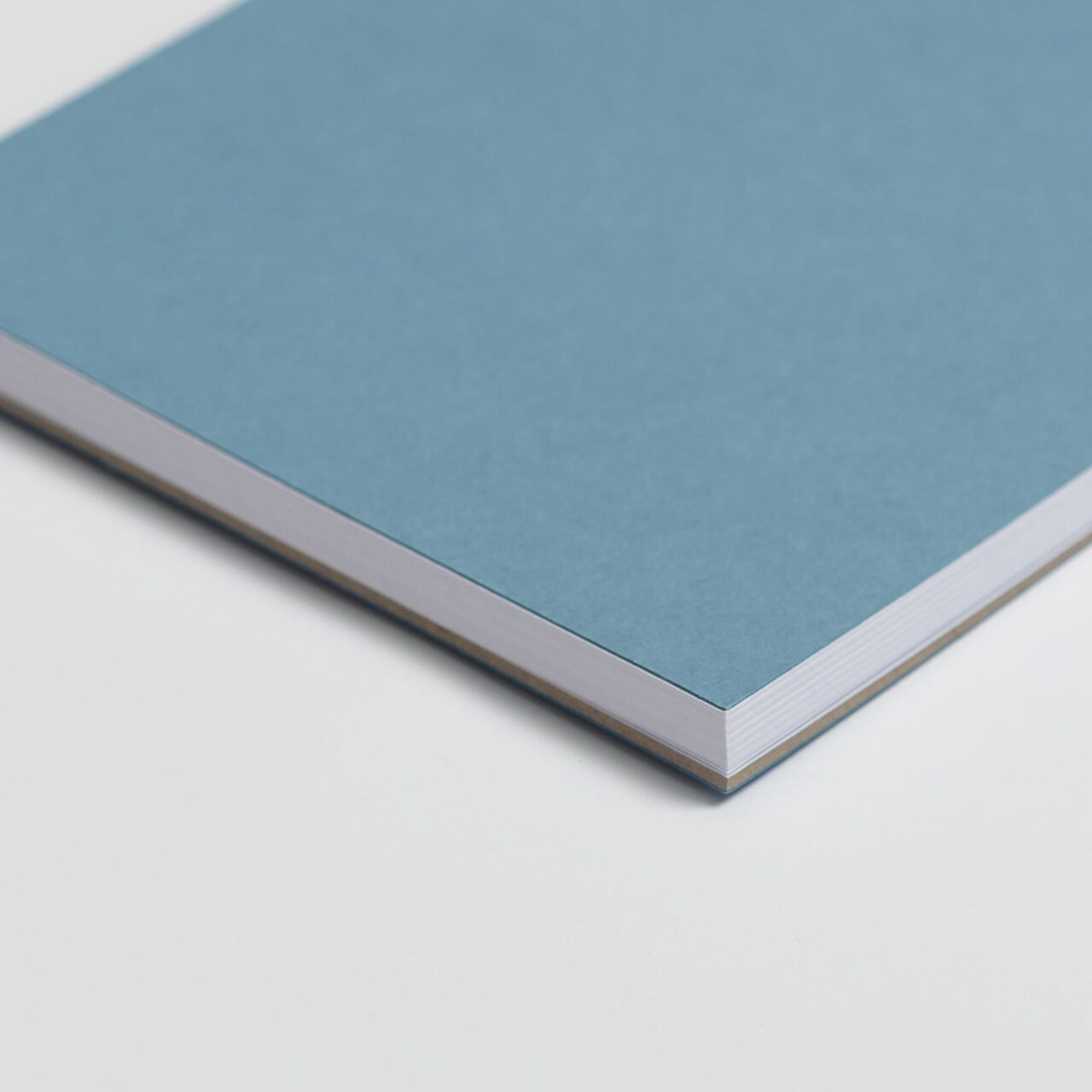 Скетчбук для маркеров и графики с отрывными листами A5, 160 г/м², 42 листа, голубой