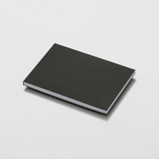 Скетчбук для маркеров и графики с отрывными листами A5, 160 г/м², 42 листа, чёрный