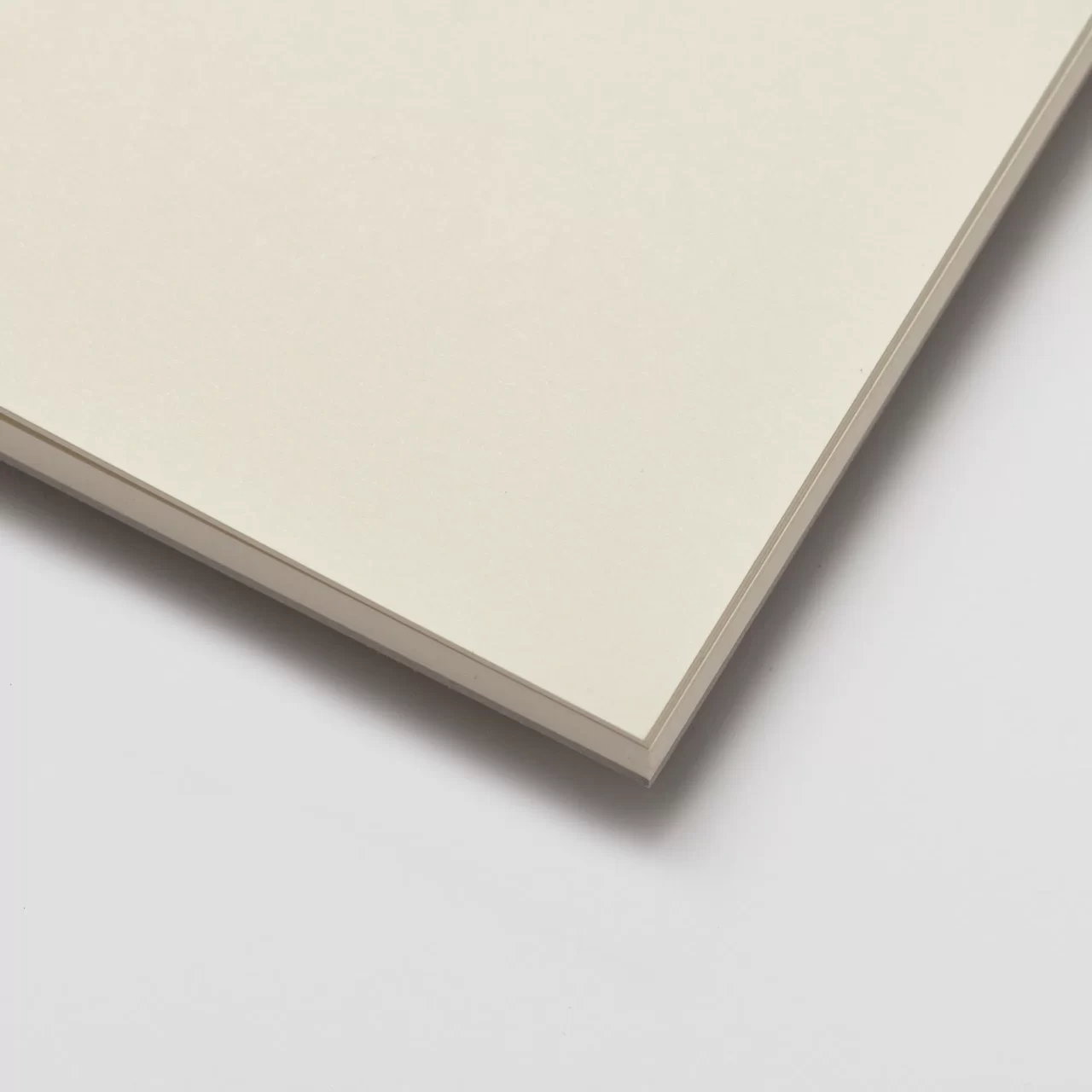 Скетчбук для графики и маркеров в твёрдой обложке Falafel Sky, 19×19 см, 160 г/м², 60 листов