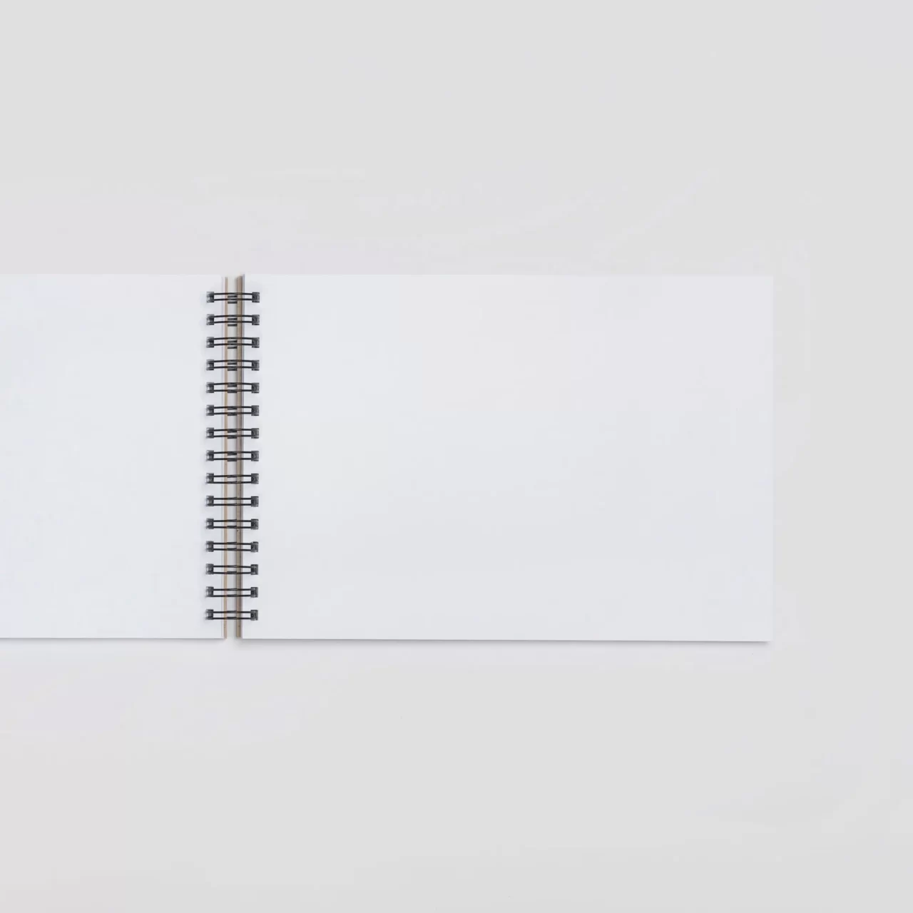 Скетчбук для рисования с белой бумагой 190 г/м² формата A5