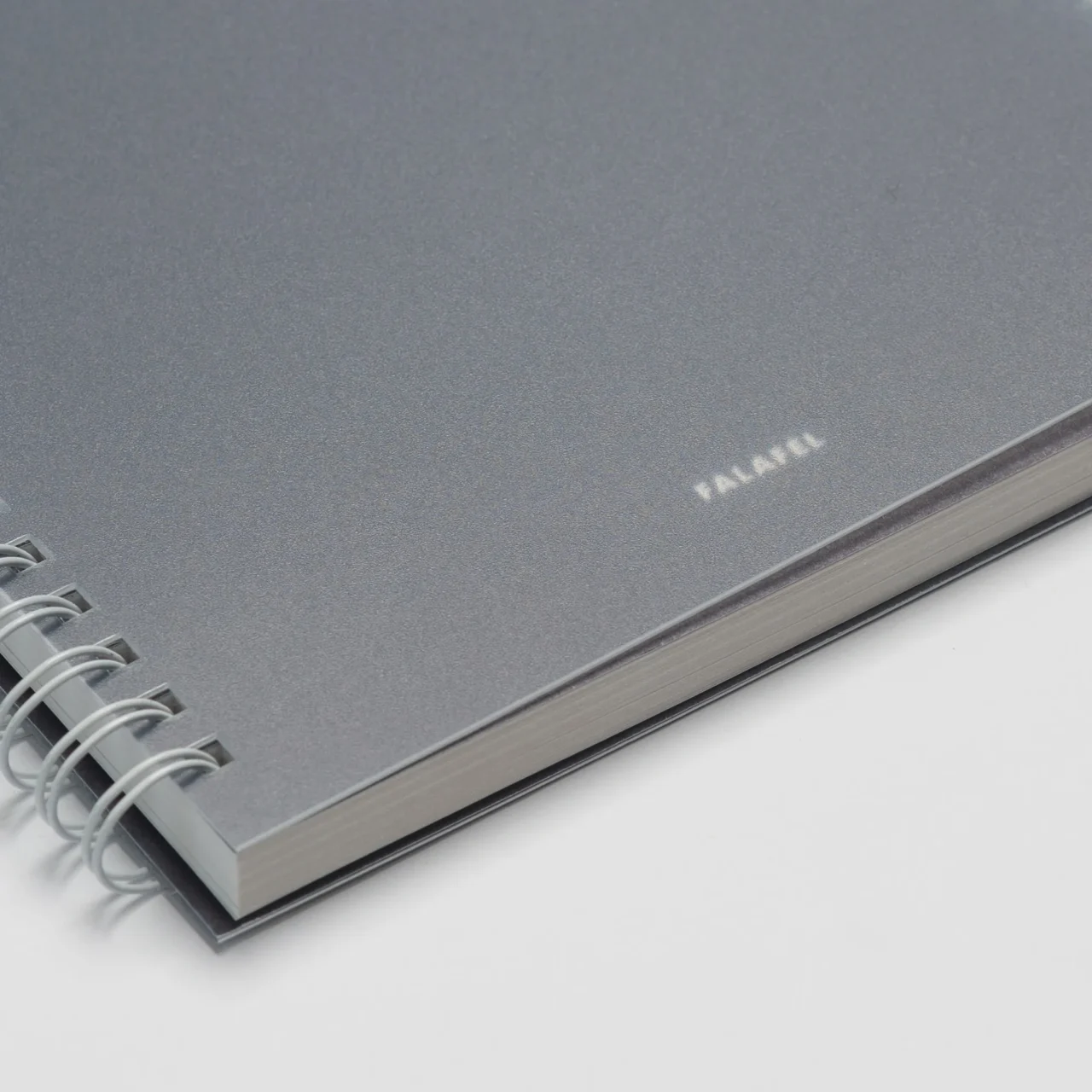 Блокнот в точку с прозрачной обложкой 15×15 см Black — изображение 3